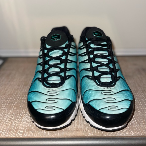 Nike air max plus se clear emerald - Picture 2 of 6